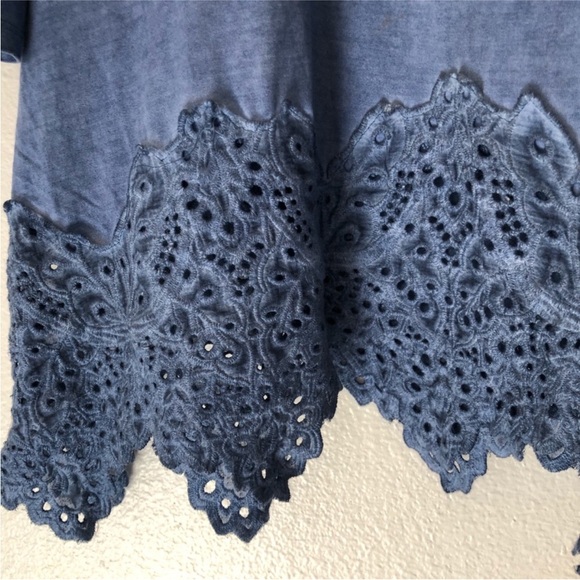 Soft Surroundings Delaynie Tunic Blue Size Small Crochet Eyelet Lace Trim - Picture 3 of 5